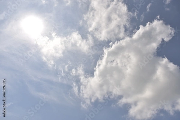 Obraz 青い空と雲とハレーション