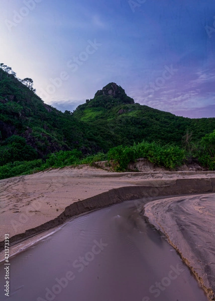Fototapeta river and mountains