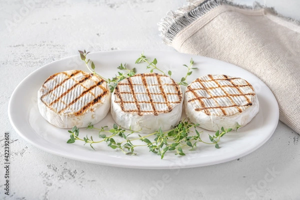 Fototapeta Grilled Camembert