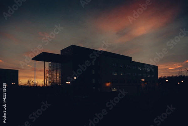 Obraz sunset in the city