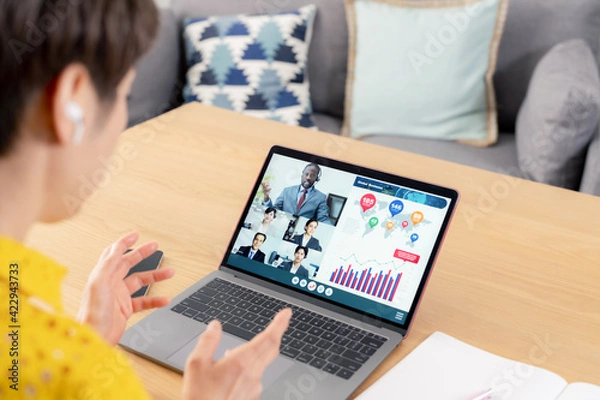 Fototapeta ビデオ会議イメージ　ウェビナー　テレワーク　リモートワーク