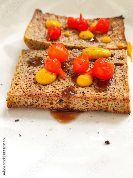 Obraz bread with tomato sauce