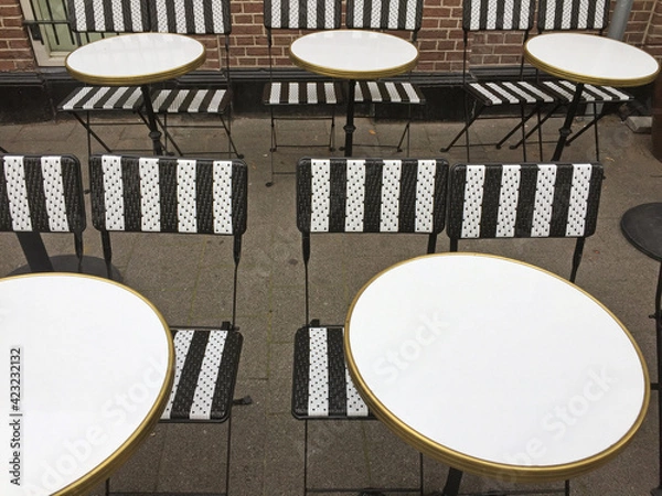 Obraz tables and chairs