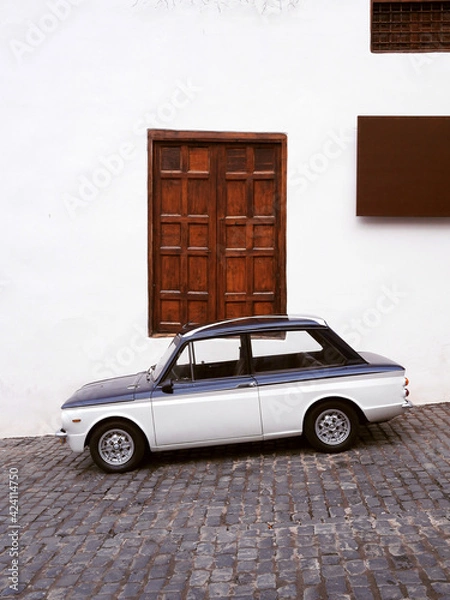 Obraz Old Vintage Car on Spanish Street