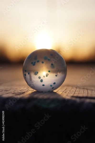 Obraz The world in the ball