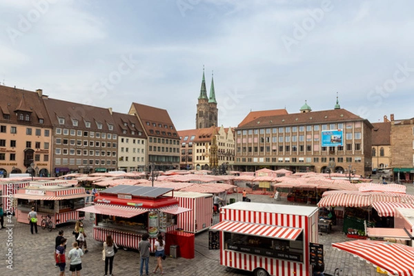 Fototapeta Town square in Nuremberg is been used as a market place for local merchants