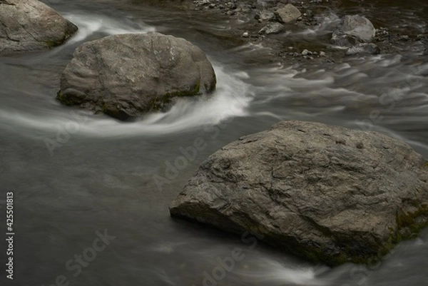 Fototapeta 河と岩