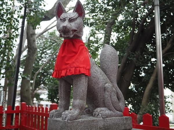 Obraz 赤い布を纏うお稲荷様