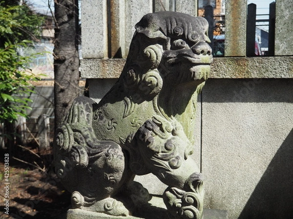 Obraz 神社を守る狛犬