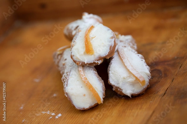 Obraz sicilian cannolo