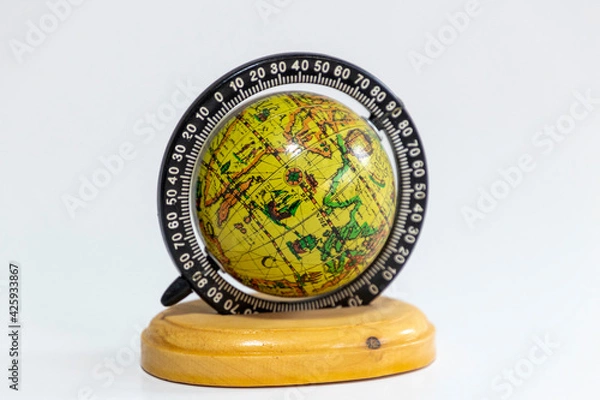 Fototapeta ミニチュア地球儀で世界旅行