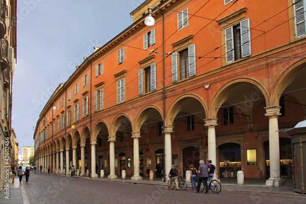 Fototapeta Modena, portici della via Emilia