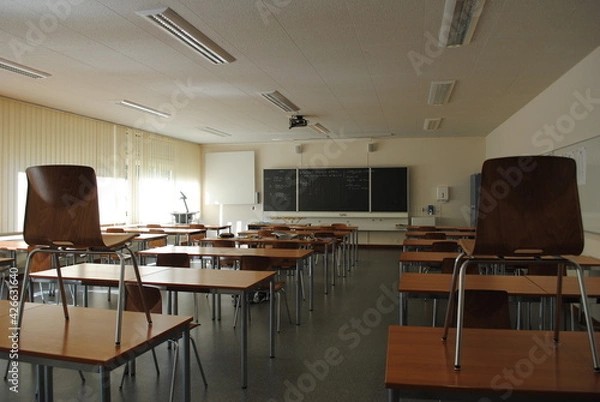 Obraz Rentrée des classes, salle de classe vide
