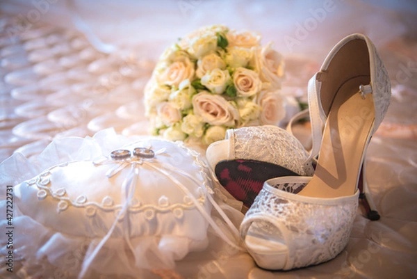 Obraz wedding shoes from the bride
