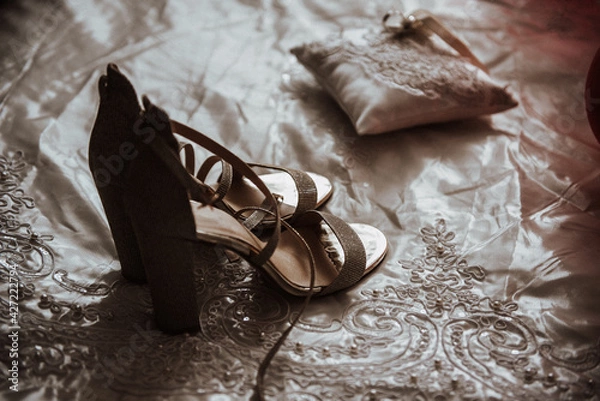 Obraz wedding shoes from the bride