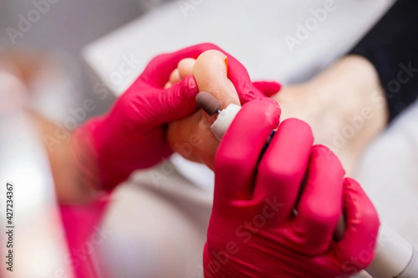 Obraz salon urody, paznokcie, dłonie