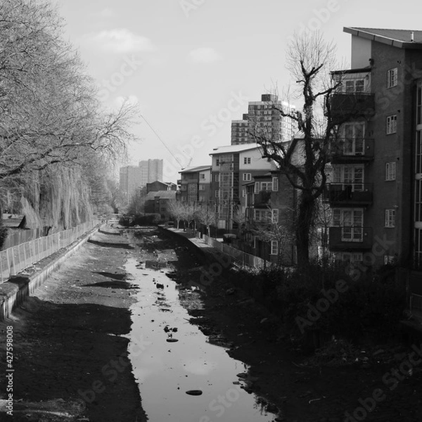 Obraz Drained Empty Dry Canal London