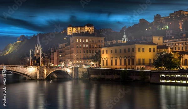 Obraz A Magical sunset over the Soane River - Lyon France