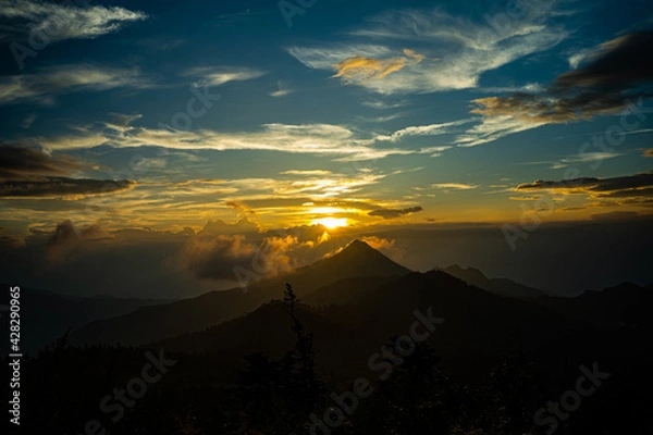 Obraz 山から見る夕陽