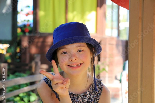 Obraz Little girl on the summer camp