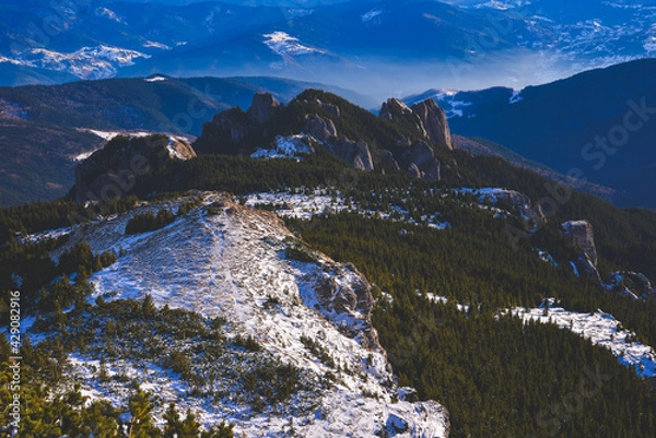 Obraz landscape with snow covered mountains
