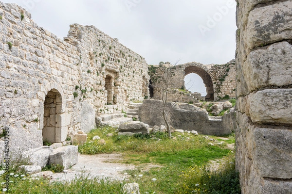 Fototapeta Smar Jbeil citadel, old Crusader castle in ruin, Lebanon