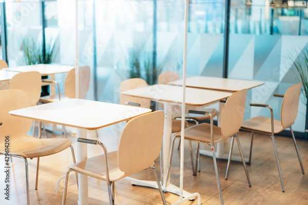 Fototapeta アクリル板が設置された飲食店