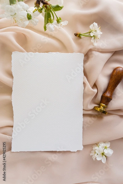 Obraz Mockup invitation, blank paper greeting card, floral background, flat lay