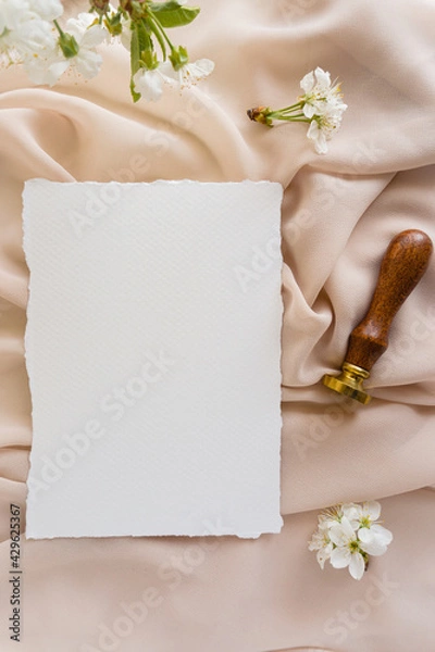 Obraz Mockup invitation, blank paper greeting card, floral background, flat lay