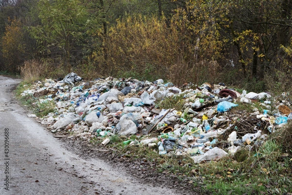 Fototapeta Rubbish on the side of the road
