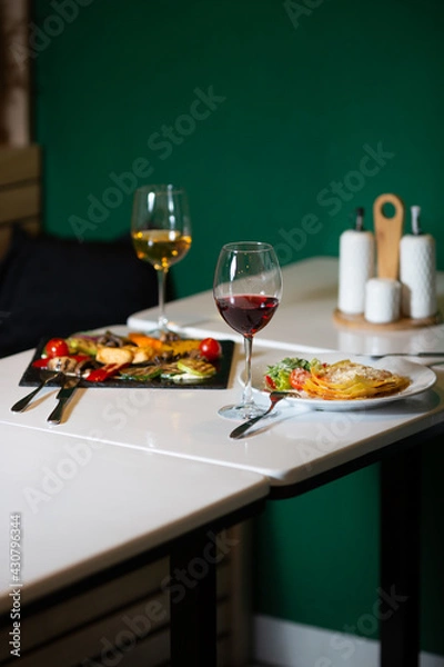 Obraz a table in a restaurant for two