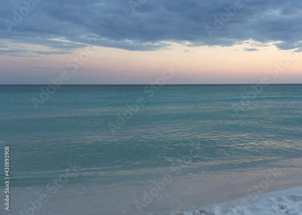 Obraz white sand on gulf beach at sunset