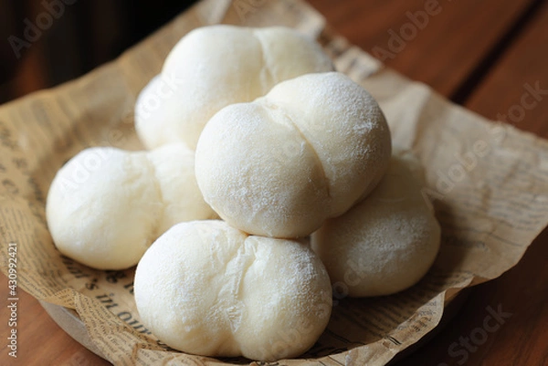 Fototapeta ハイジの白パン