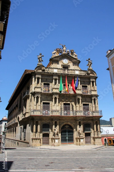 Fototapeta Pamplona City Council by day