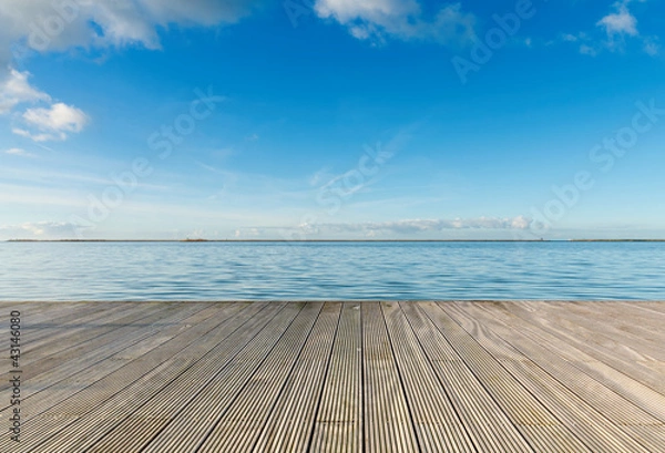 Obraz Dreaming on an empty Pier