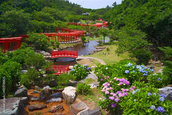 Fototapeta 青森県つがる市の高山稲荷神社