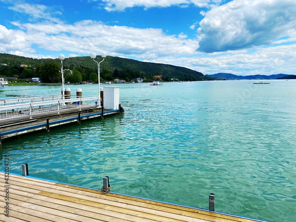 Obraz Velden am Wörthersee Bootssteg, Seeufer Velden, Wörtersee Kärnten, Bootsteg, Seepromenade, Promenade Wörthersee, lake