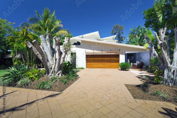 Fototapeta Stylish house front