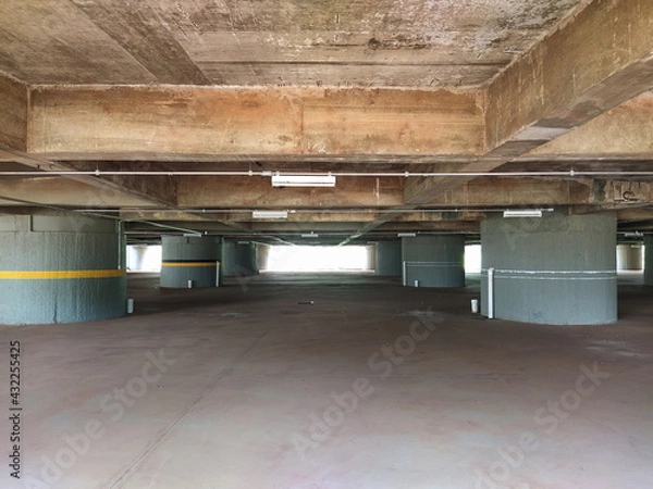 Obraz old abandoned parking