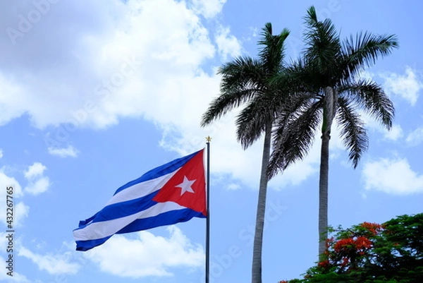 Fototapeta Cuban Flag in Havana, Cuba