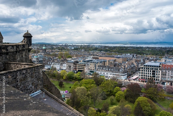 Obraz View of the Princes Street Gardens from the top of the Edinburgh castle.