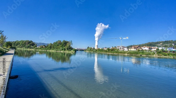 Obraz Landschaft mit Kühlturm