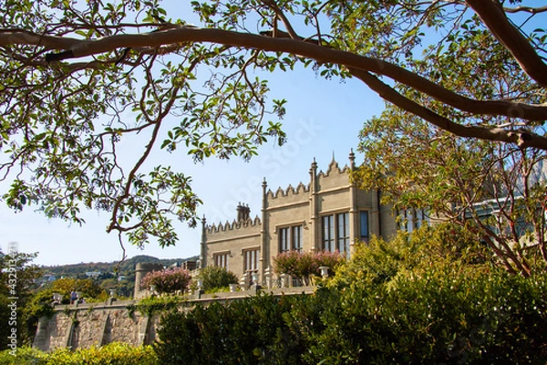 Fototapeta castle in the garden