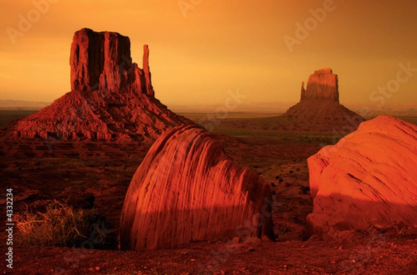 Obraz Wschód słońca w Monument Valley