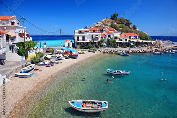 Obraz Kokkari village, one of the most popular tourist destinations in Samos island, Greece.