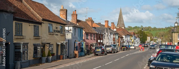 Obraz Stockbridge, Hampshire, England, UK. 2021. Stockbridge main street with colourful buildings where drovers  drove their sheep and cattle. One of the smallest towns in United Kingdom