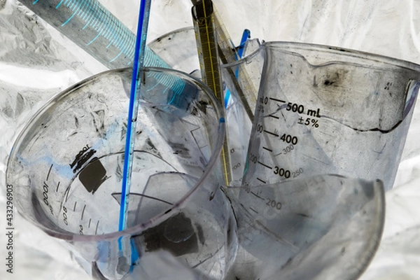 Fototapeta Waste of broken