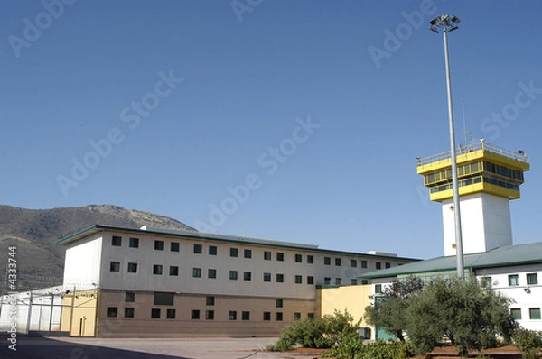 Fototapeta więzienie-292