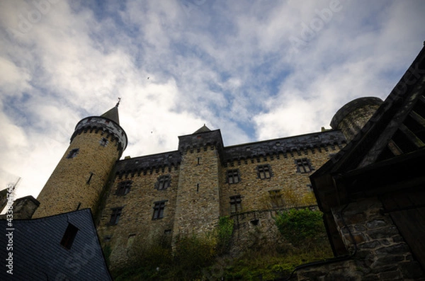 Fototapeta Vitré is a beautiful tourist destination in Brittany, France, with its famous castle