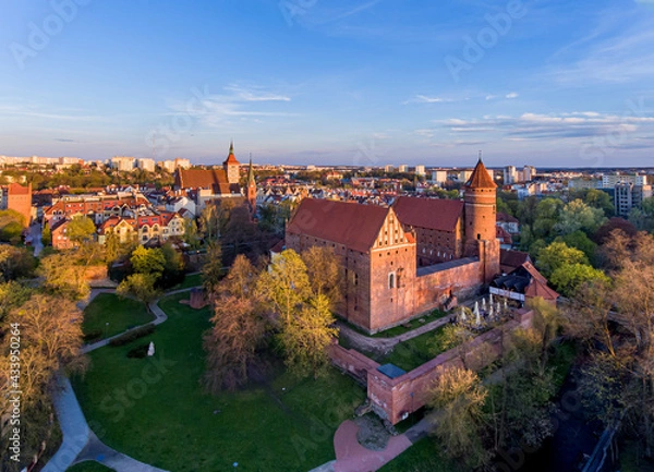 Obraz Castle of the Wandian Chapter in Olsztyn - Panorama miasta Olsztyn z widoku ptaka